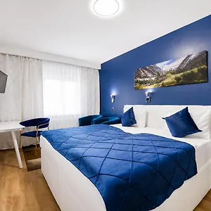 Rivoli Charme Otel Münih