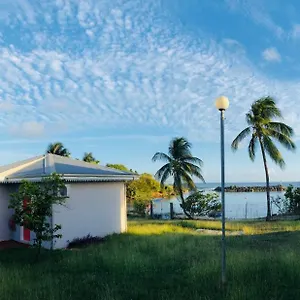 village-caraibes-carmelitas.comcaribbean.com/