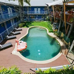 https://hostel-mad-monkey-jungle.queenslandhotels.net